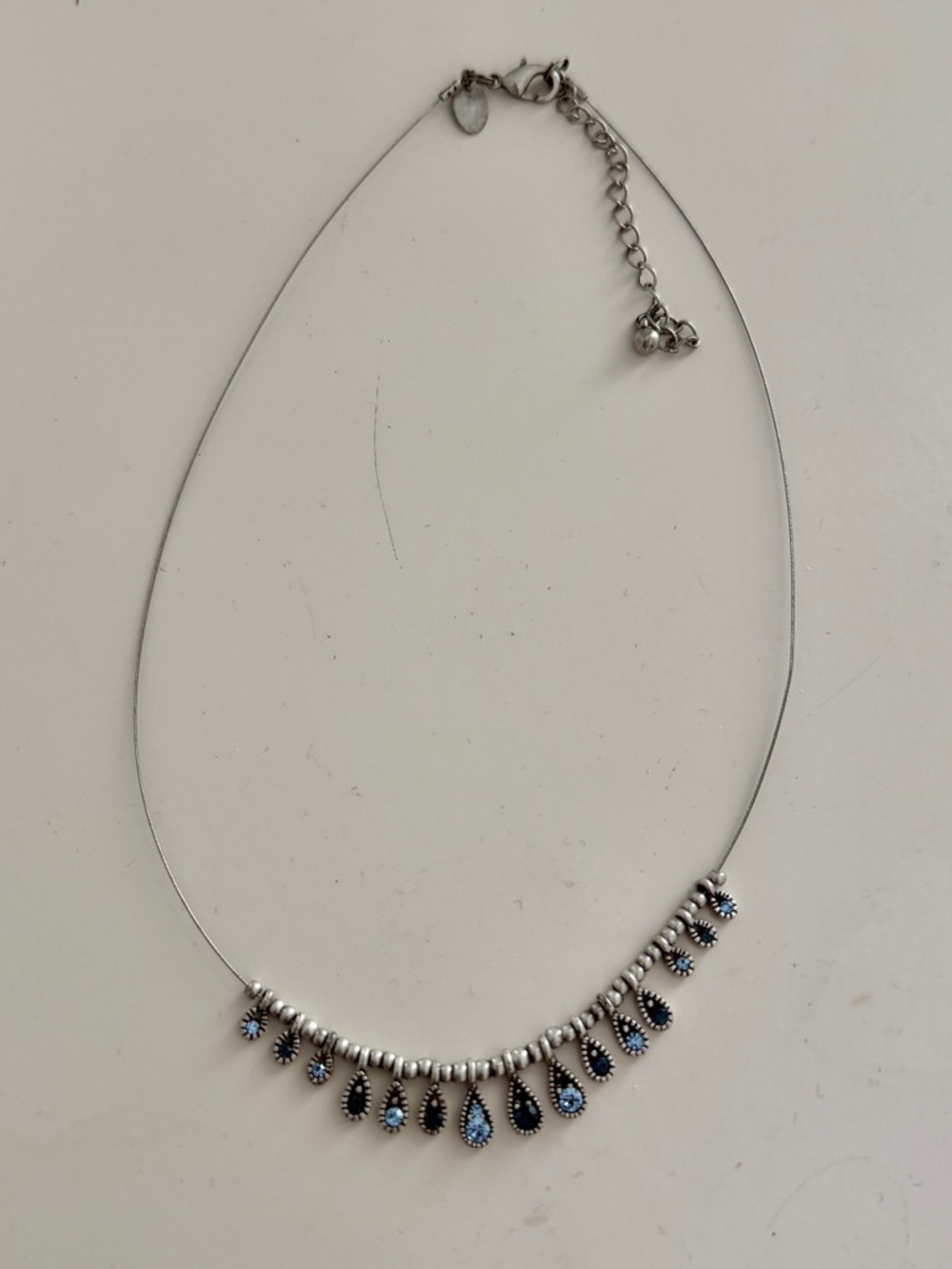 Lia Sophia Teardrop Blue Necklace - 3” extender chain🌹